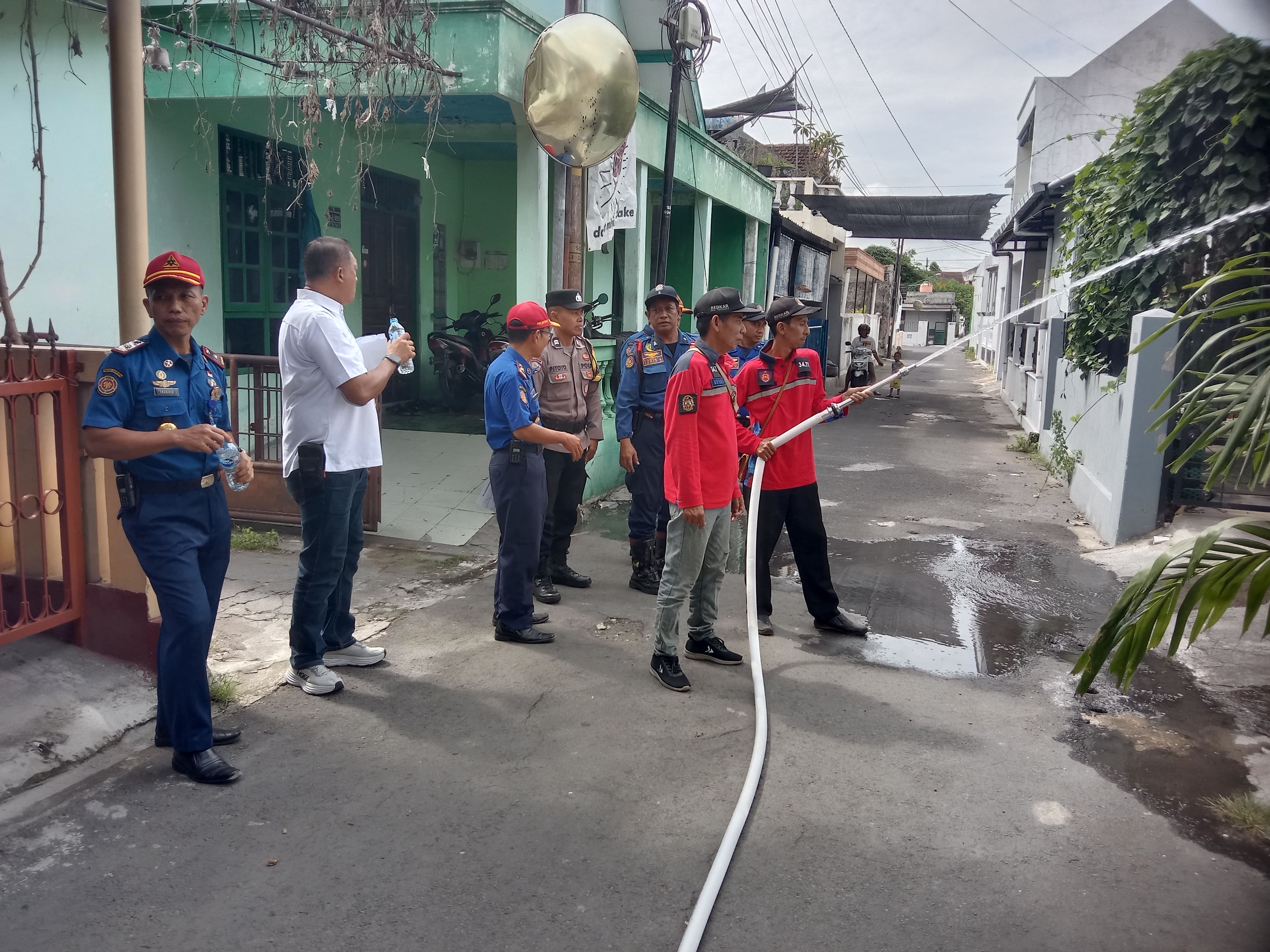 UJI COMMISIONING HIDRAN KAMPUNG DI KEPARAKAN LOR